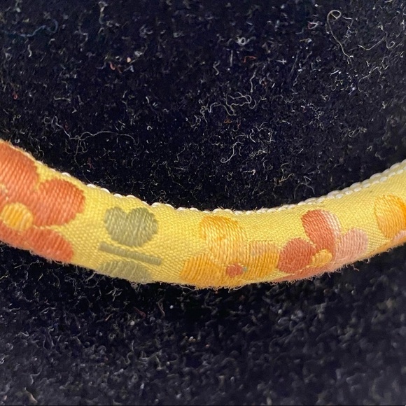 Vintage 90s Cheerful Yellow Embroidered Necklace - Picture 8 of 12